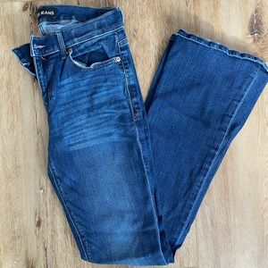 Express Mia Slim Flare Size 8R